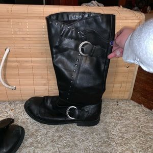Women’s knee high boots